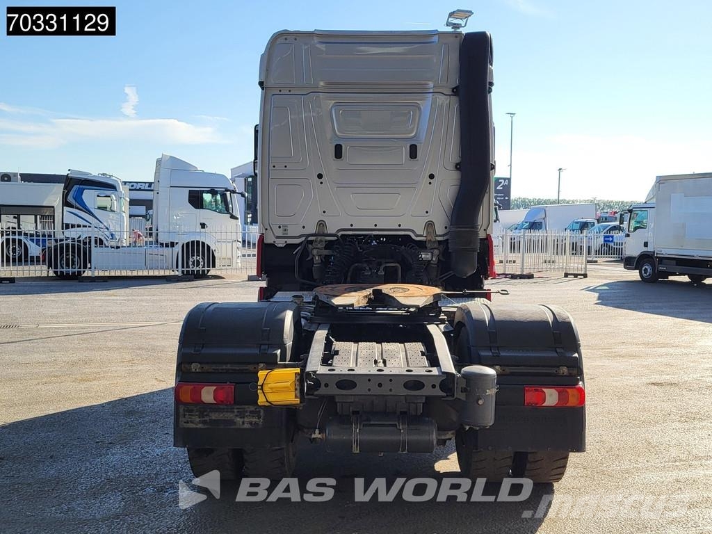 Mercedes-Benz Arocs 1851 4X4 StreamSpace 4X4 Hydraulic Navi ACC Camiones tractor