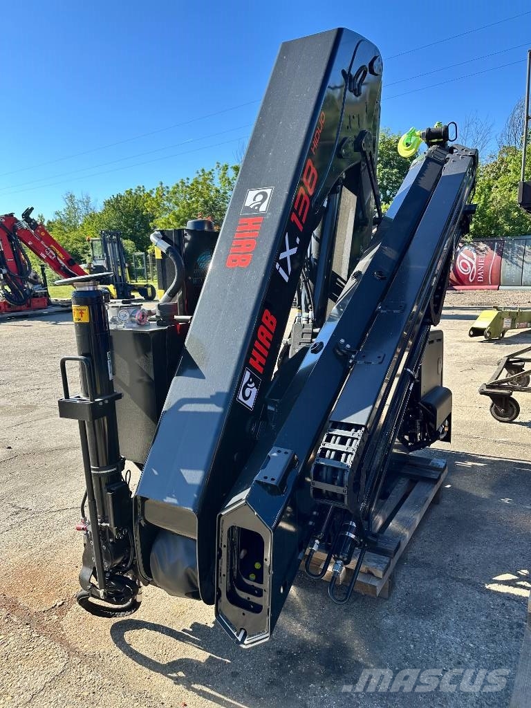 Hiab iX. 138 HiDuo B-3 Guindastes articulados