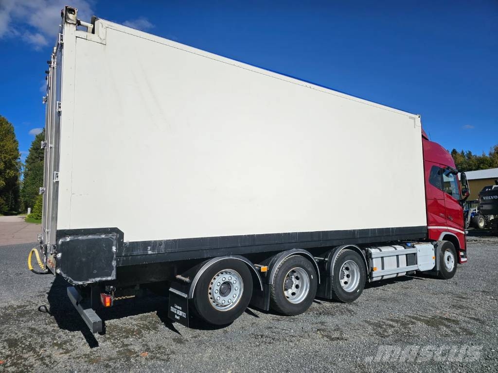 Volvo FH16 650 8x4x4 Kamioni za piljevinu