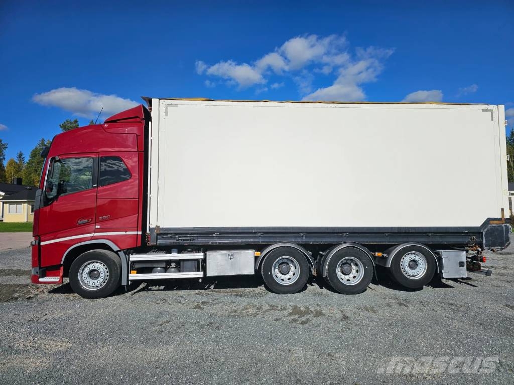 Volvo FH16 650 8x4x4 Kamioni za piljevinu