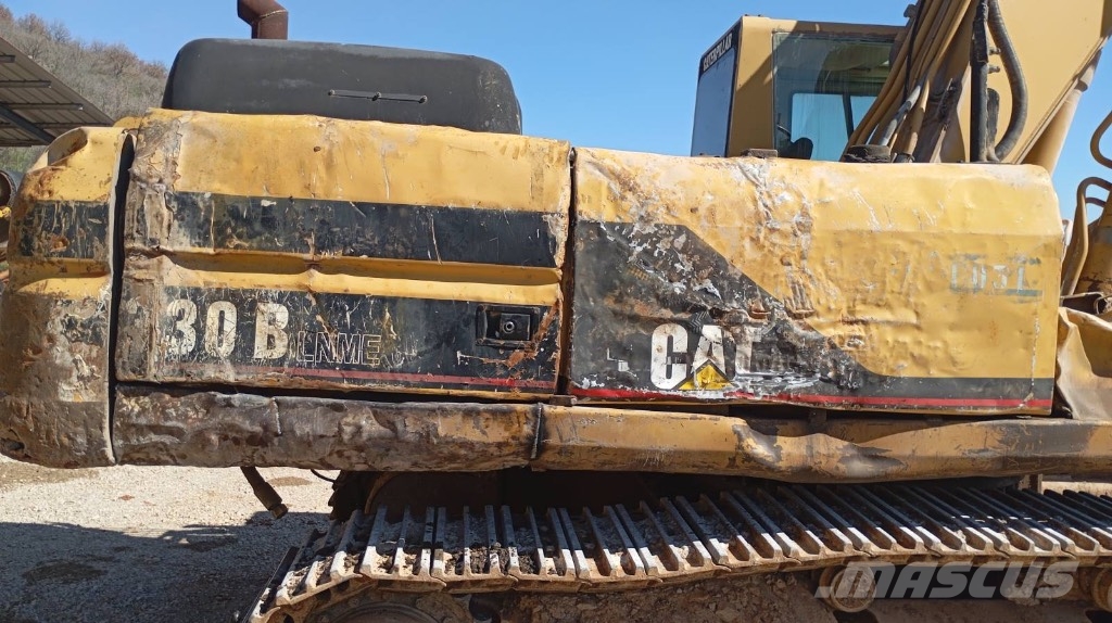 CAT 330 B ME Lánctalpas kotrók
