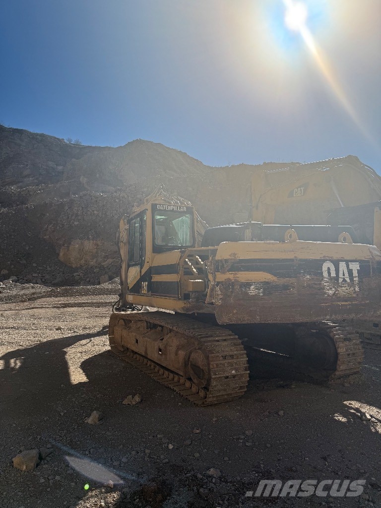 CAT 330 B ME Lánctalpas kotrók