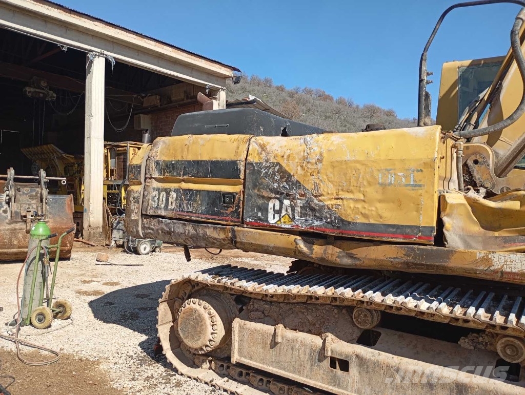 CAT 330 B ME Lánctalpas kotrók