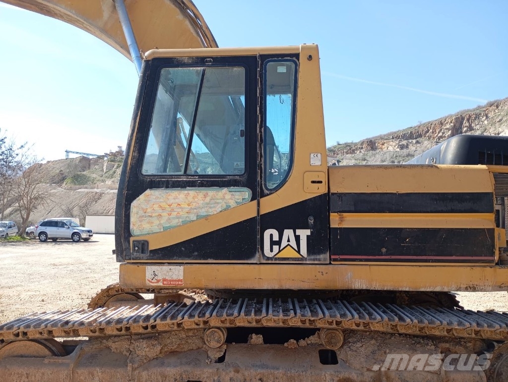 CAT 330 B ME Lánctalpas kotrók