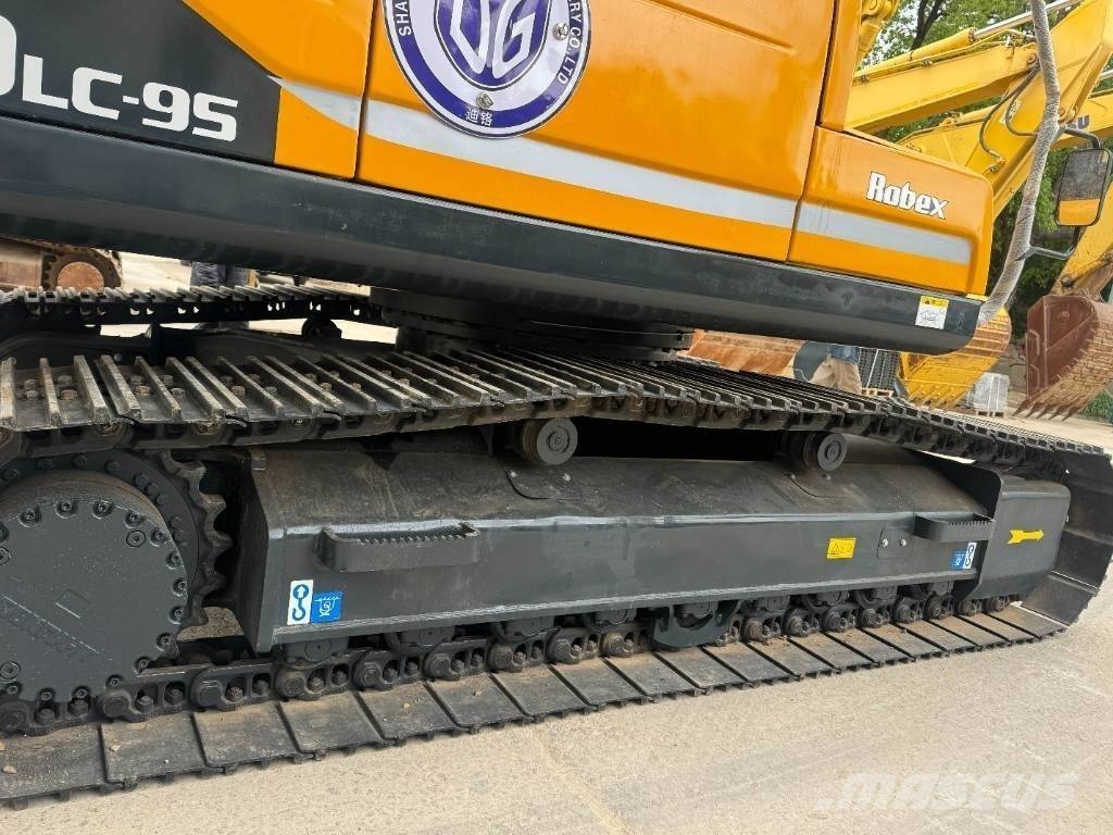 Hyundai 220LC-9S Midi bagri 7t – 12t