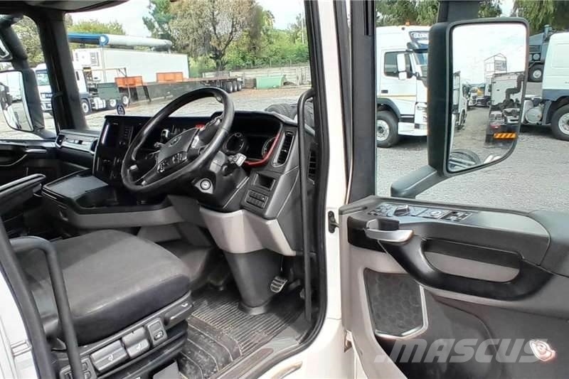 Scania R560 Otros camiones