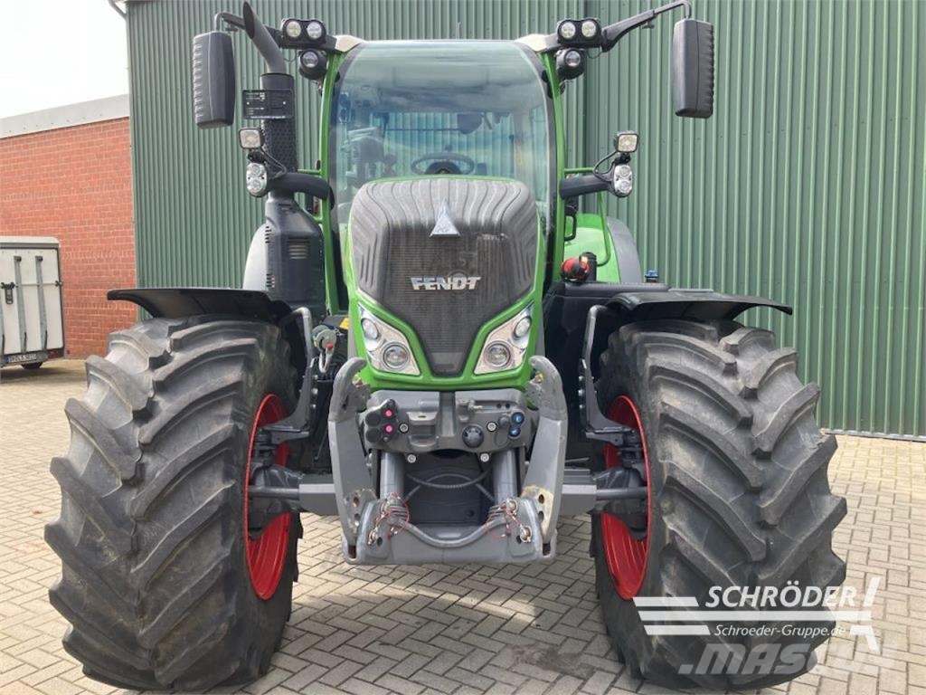 Fendt 724 VARIO GEN6 PROFI PLUS Tractors