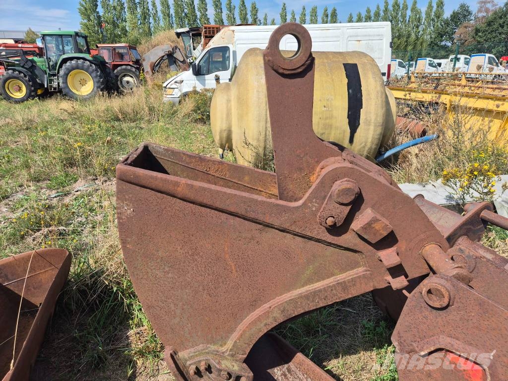Excavator buckets and attachments CAT, Komatsu, Volvo, Hitachi, Liebherr, JCB,.... Kašike / Korpe