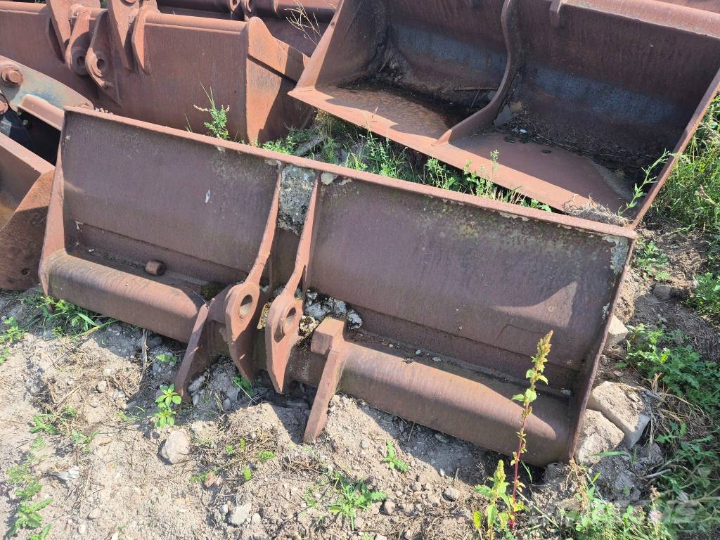 Excavator buckets and attachments CAT, Komatsu, Volvo, Hitachi, Liebherr, JCB,.... Kašike / Korpe