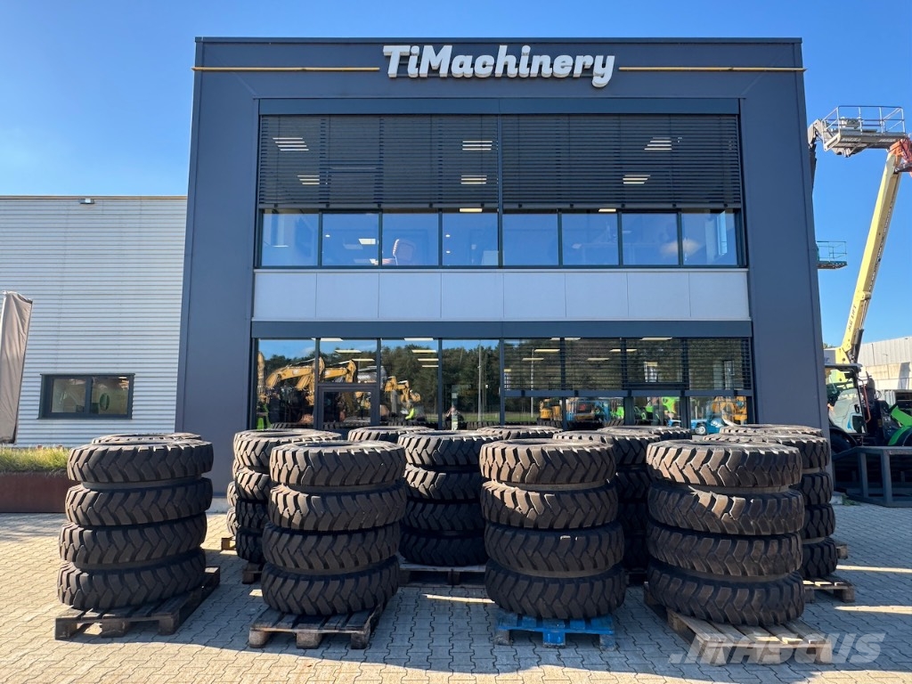 Aeolus 1000 X 20 Set / 10.00 X 20: 4x2 Tyres Rehvid, rattad ja veljed