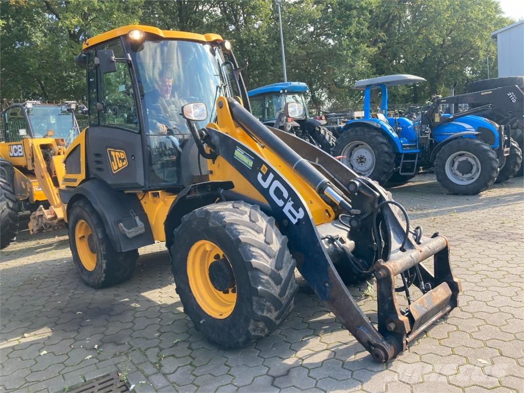 JCB 409 农业机械-其他