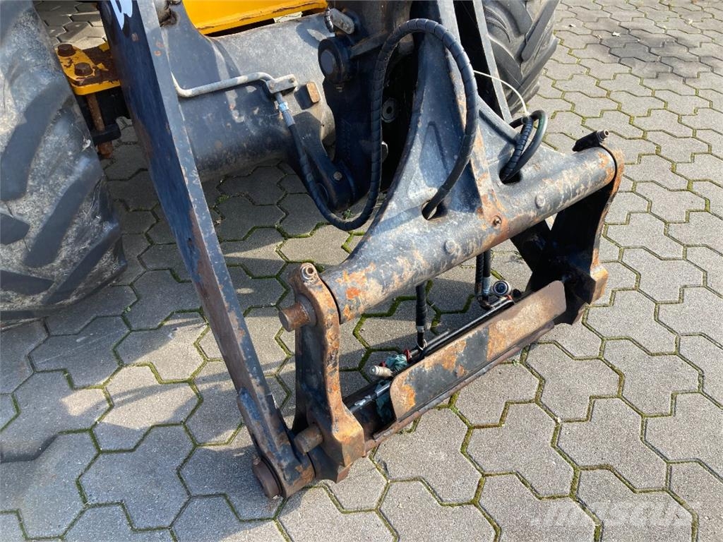 JCB 409 农业机械-其他