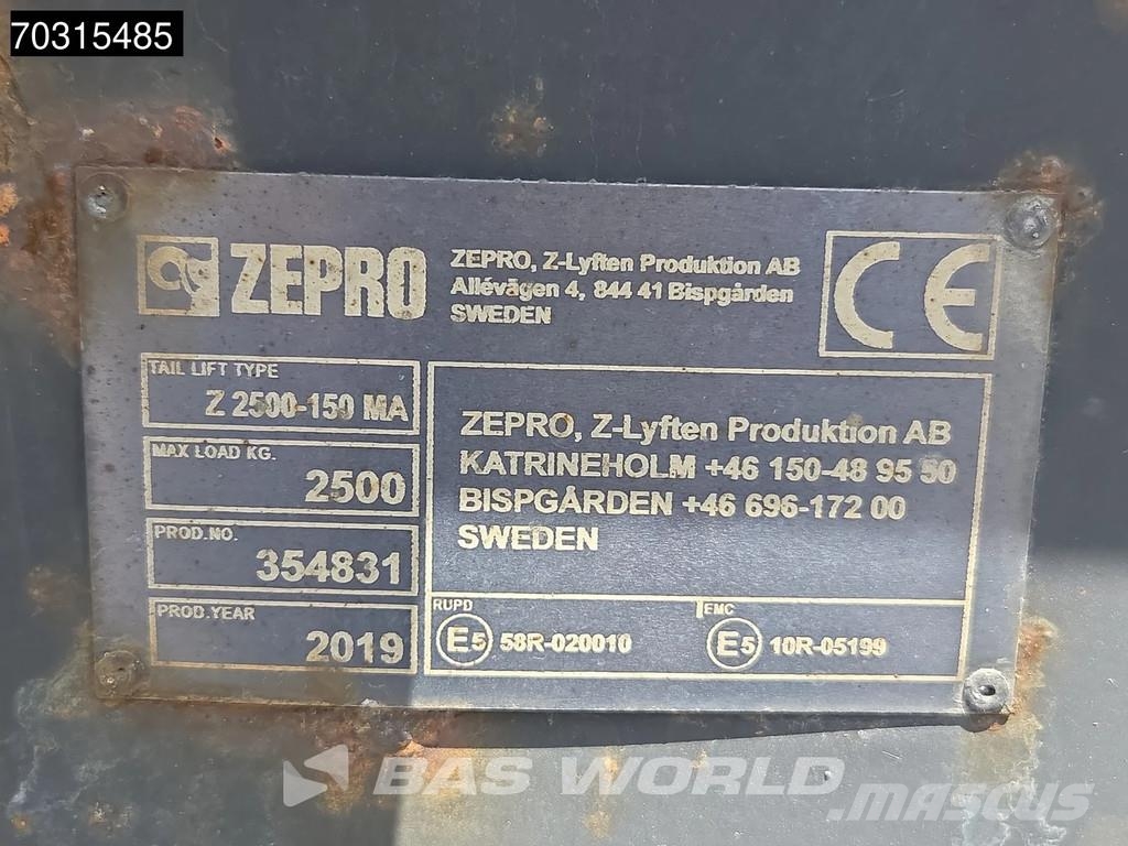 Scania P500 P 6X2 Eje Direccional+Elevable Suspensión Neu شاحنات قابلة للفك