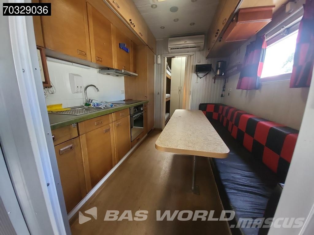 Netam-Fruehauf AC 9,5/12,5TZ Living Event Muut puoliperävaunut