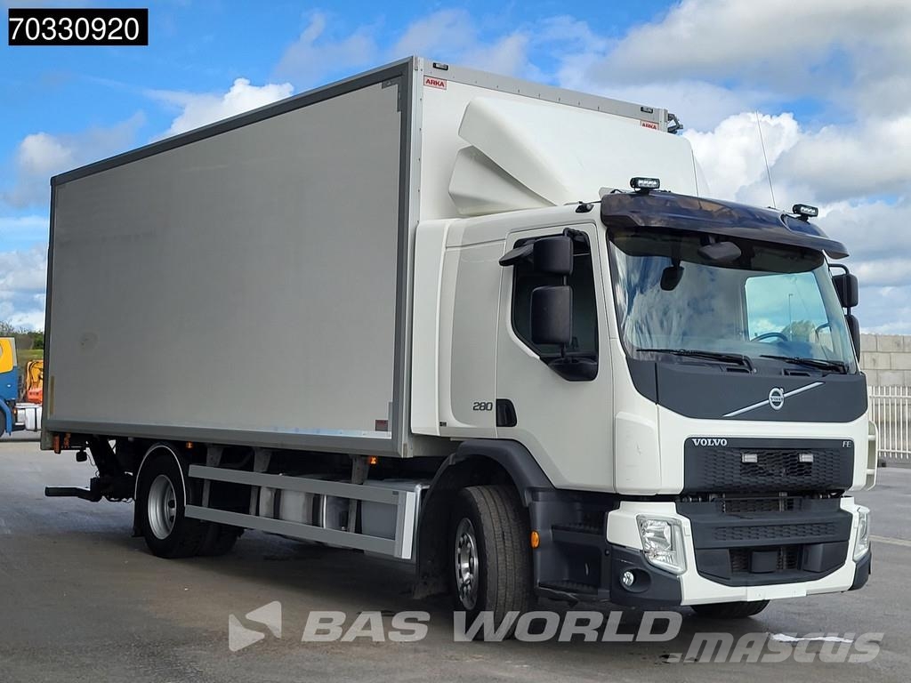 Volvo FE 280 4X2 19tonner 2000kg Ladebordwand Automatic Camiones caja cerrada