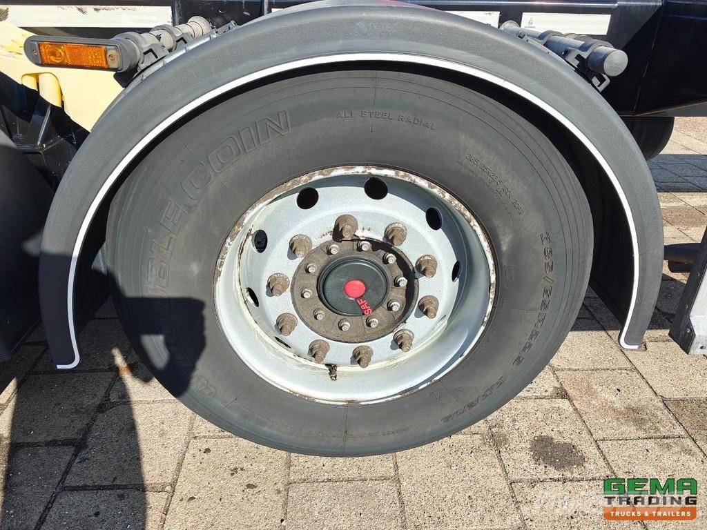 D-tec FLEXITRAILER Multi - 3x Extendable - Lift Axle - 4 Containerchassis