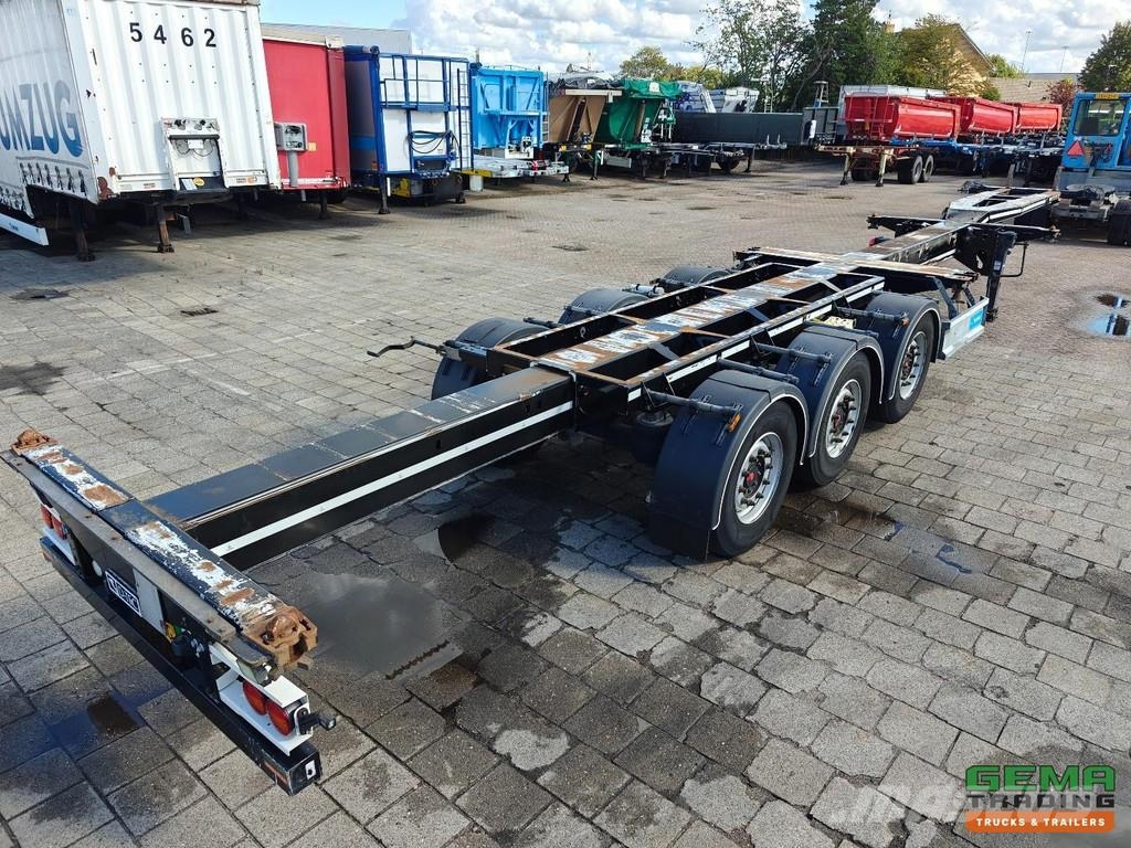 D-tec FLEXITRAILER Multi - 3x Extendable - Lift Axle - 4 Containerchassis