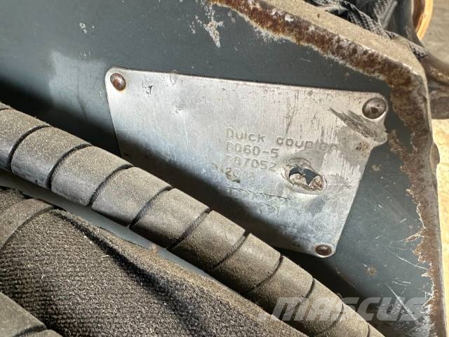 Helac Powertilt mit OQ 60-5 Conectores rápidos