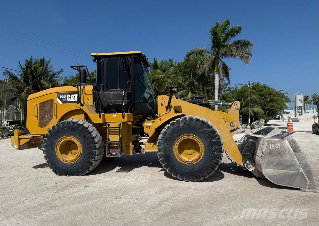 CAT 950 G Iekrāvēji uz riteņiem