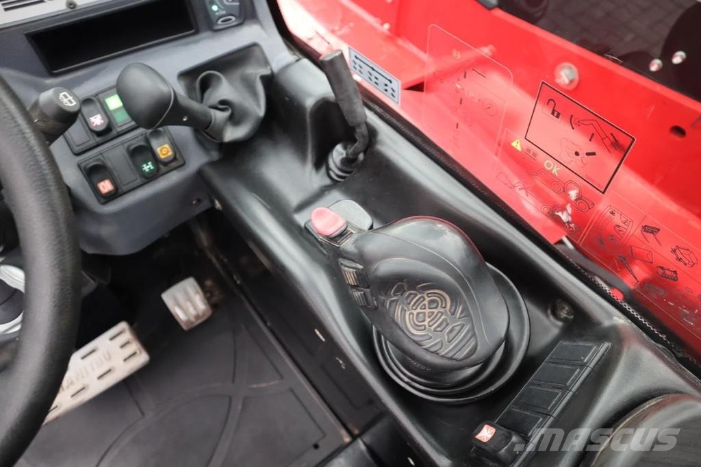 Manitou MT 933 EASY | FORKS | GOOD TIRES | GOOD CONDITION Verreikers