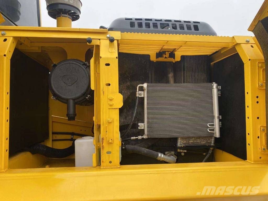 Komatsu PC 240 LC 履带挖掘机