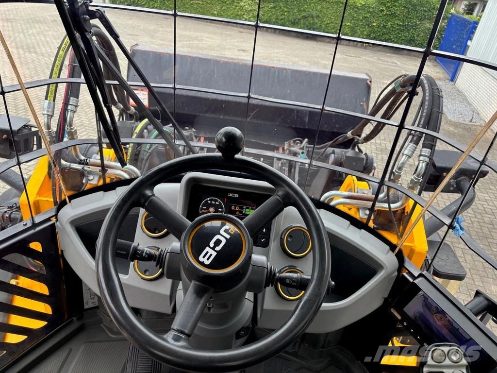 JCB 437WHT T4F Wheelloader, highlift with hightip buck Incarcator pe pneuri