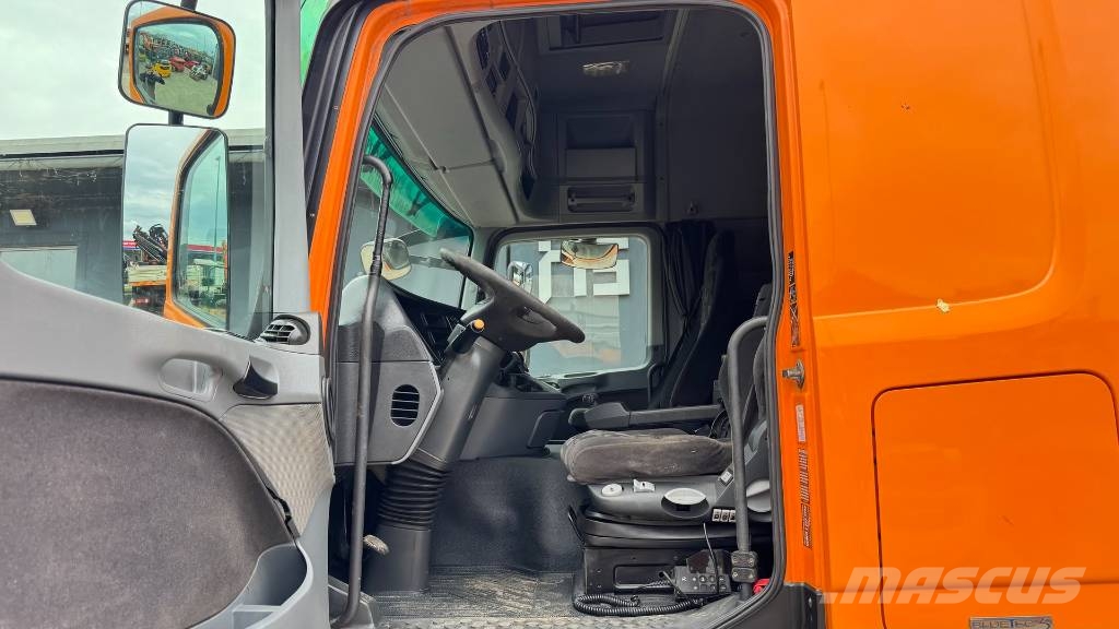 Mercedes-Benz ACTROS 1841 LS tractor unit - 3 pedals Camiones tractor