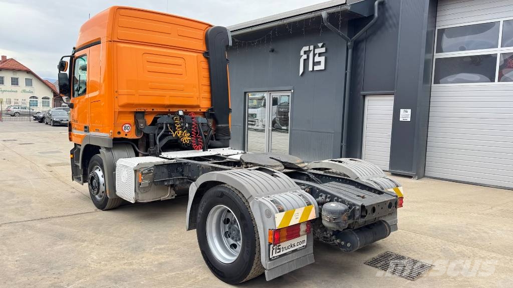 Mercedes-Benz ACTROS 1841 LS tractor unit - 3 pedals Camiones tractor