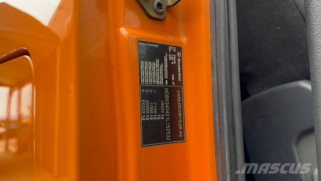 Mercedes-Benz ACTROS 1841 LS tractor unit - 3 pedals Camiones tractor