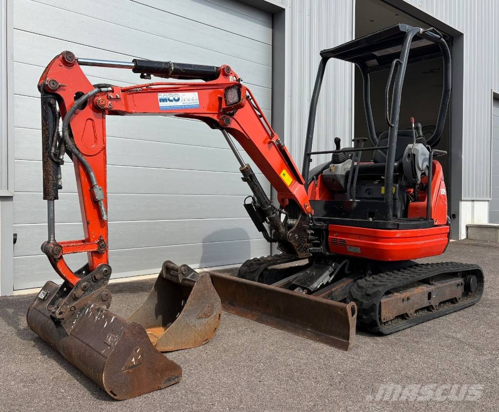 Kubota U 20-3 Mini bageri <7t