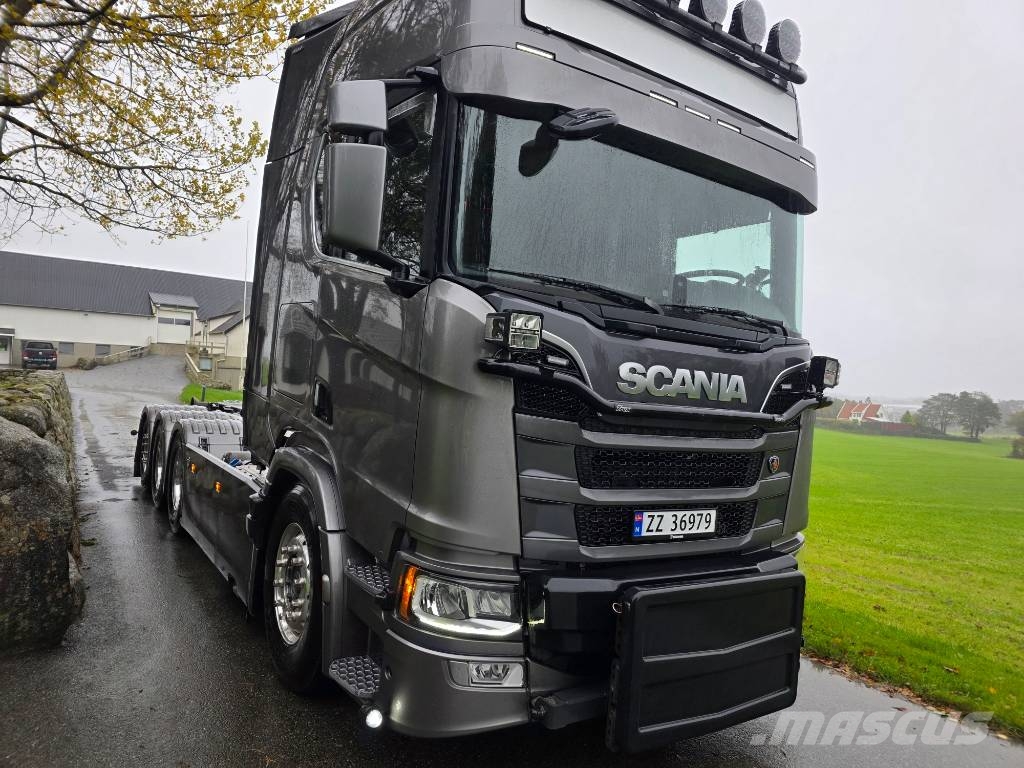 Scania R660 V8 8x4 Tridem – Hooklift – Snow Plo Hook lift trucks