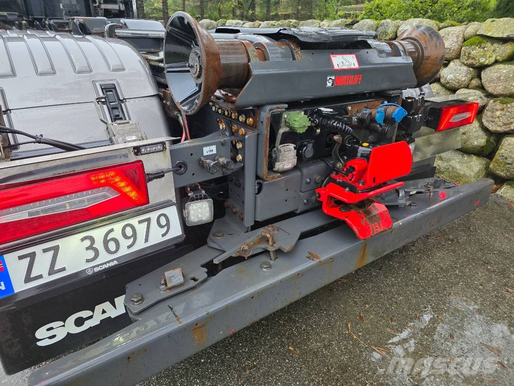 Scania R660 V8 8x4 Tridem – Hooklift – Snow Plo Hook lift trucks