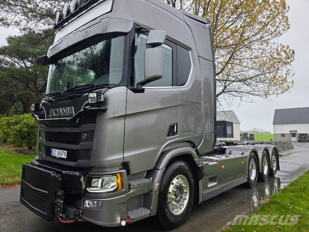 Scania R660 V8 8x4 Tridem – Hooklift – Snow Plo Hook lift trucks