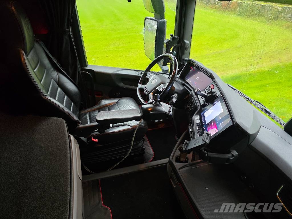 Scania R660 V8 8x4 Tridem – Hooklift – Snow Plo Hook lift trucks