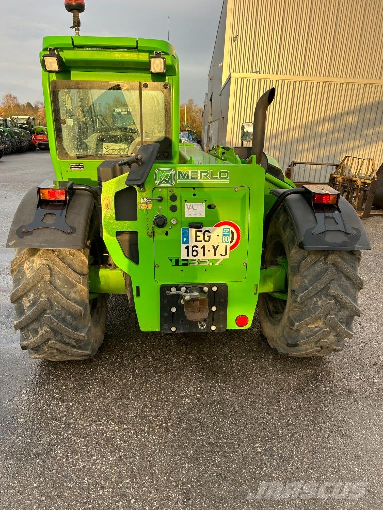 Merlo Turbo Farmer 35.7 120 農業用伸縮臂裝載機