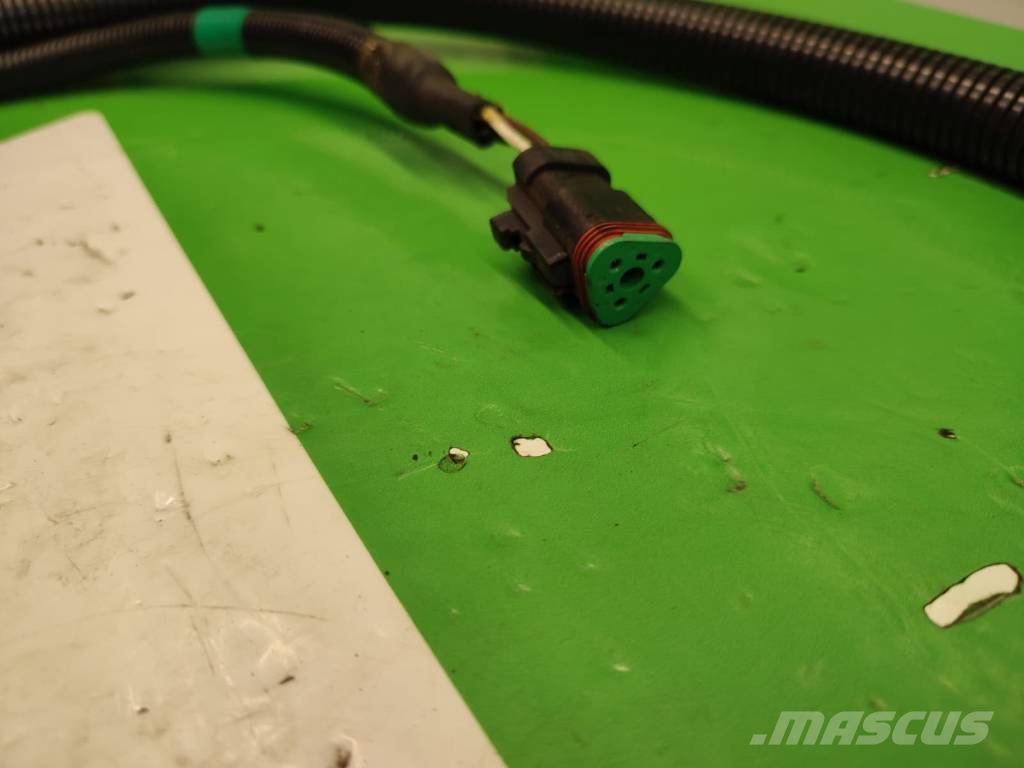 CAT 387-4488 Caterpillar 826 Control Stick Wiring Harn Sähkö ja elektroniikka