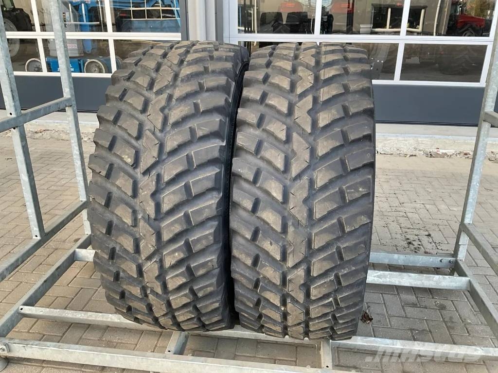 Nokian 650/65 R42 + 540/65 R30 TRI2 Шины и колёса