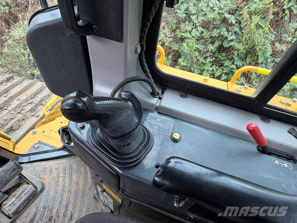 Komatsu D 65 PX-18 Μπουλντόζες με ερπύστριες