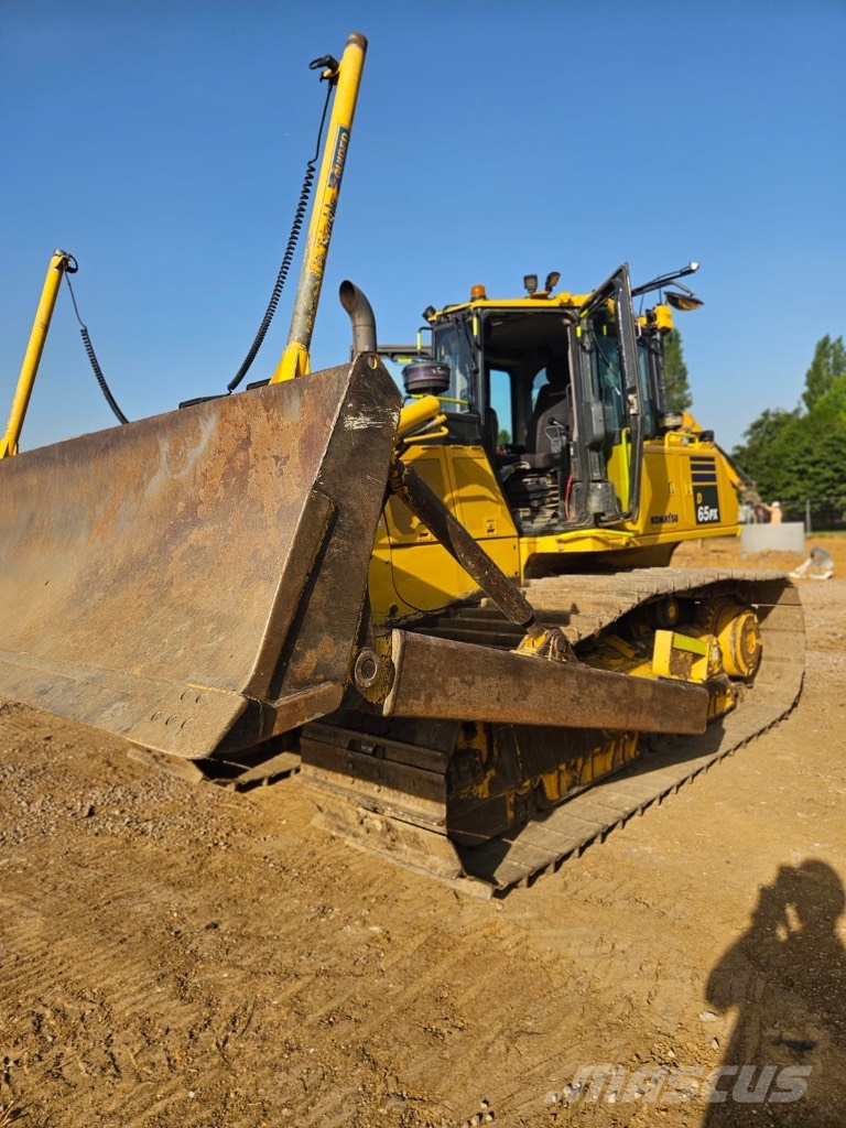 Komatsu D 65 PX-18 Μπουλντόζες με ερπύστριες