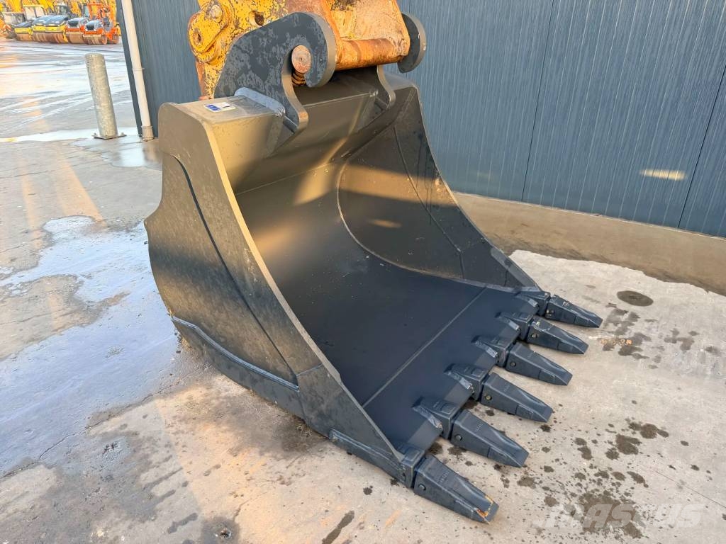 CAT 330F LN Kāpurķēžu ekskavatori