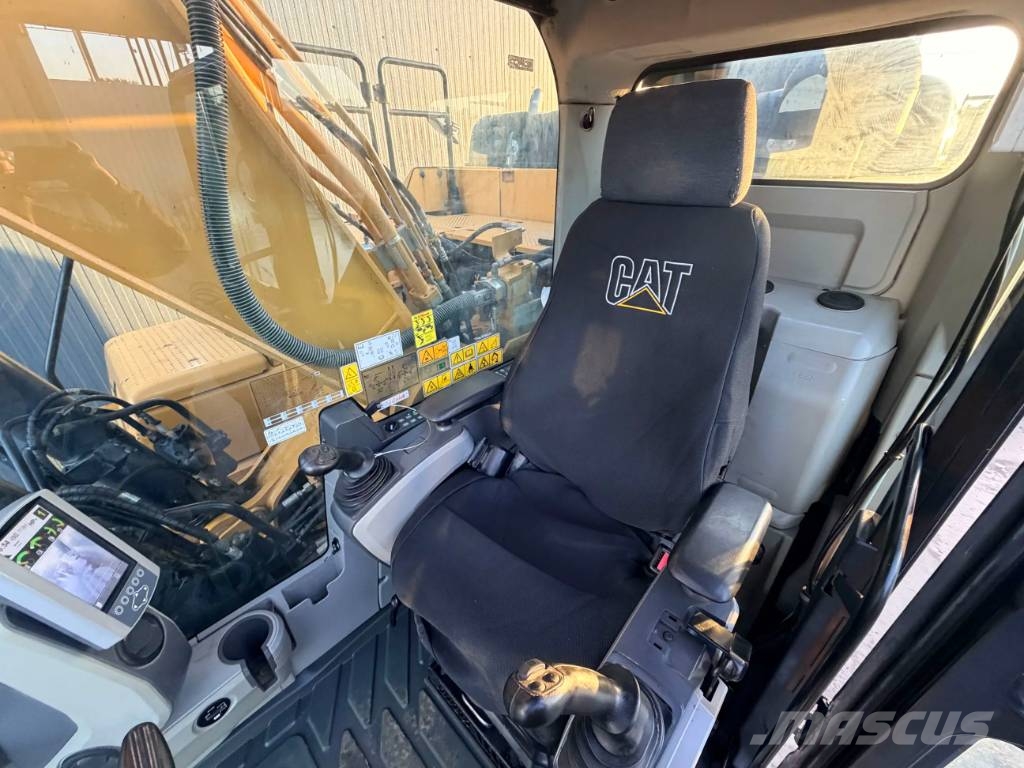 CAT 330F LN Kāpurķēžu ekskavatori