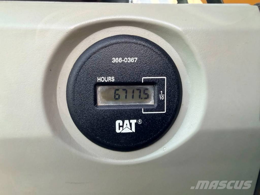 CAT 330F LN Kāpurķēžu ekskavatori