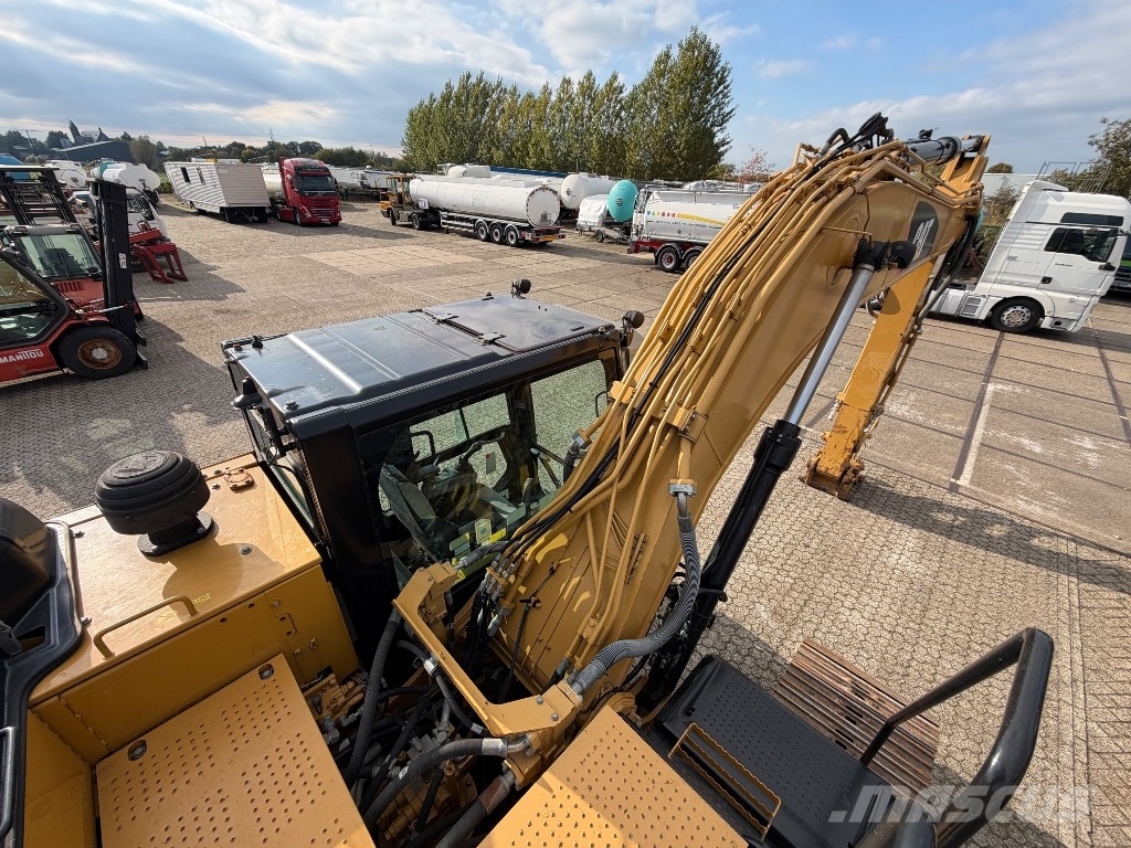 CAT 320 EL Crawler excavators