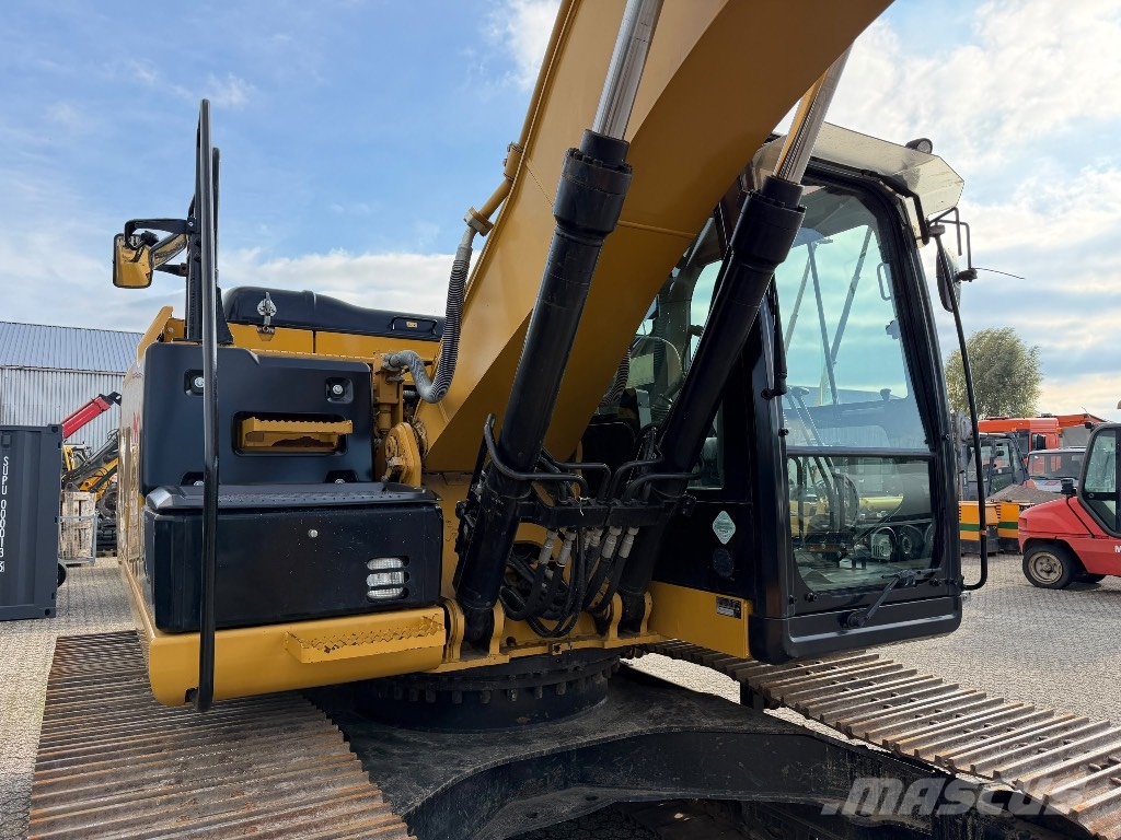CAT 320 EL Crawler excavators