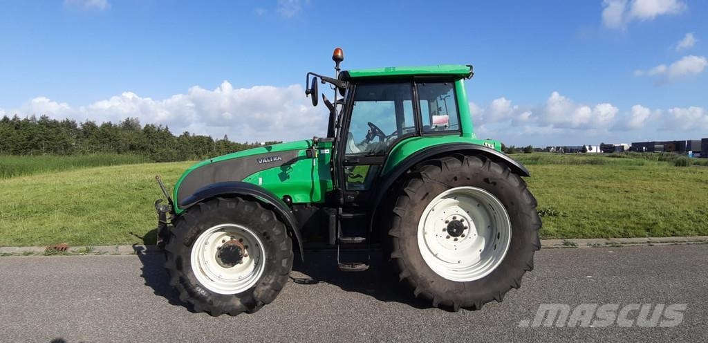 Valtra T190 Tractores