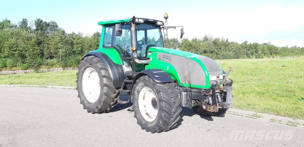 Valtra T190 Tractores