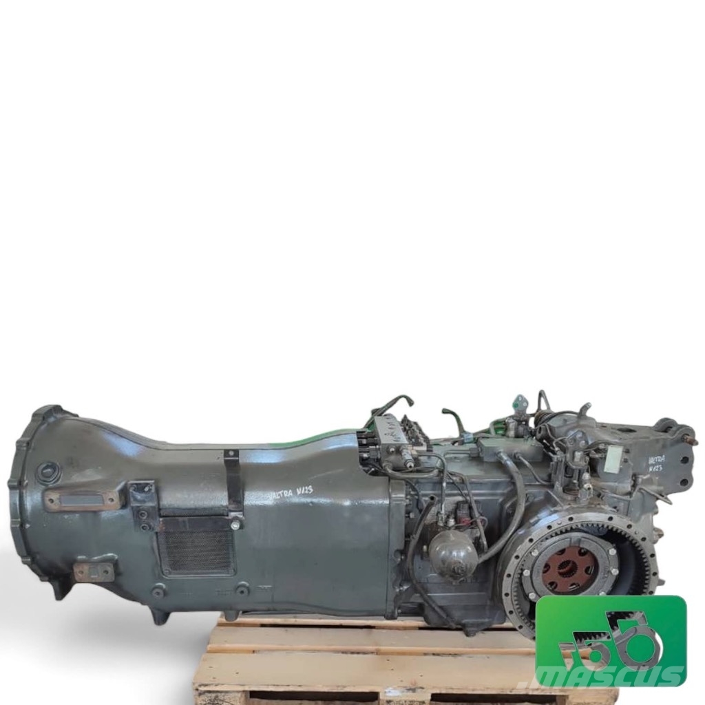 Valtra Gearbox 11902 TB 018E N123 Växellåda