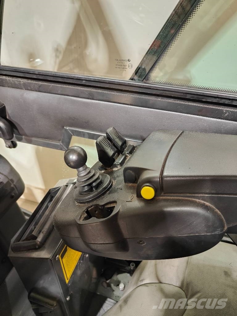 UniCarriers Y 1 D2 A25 Q Dieseltrukki Diesel forklifts