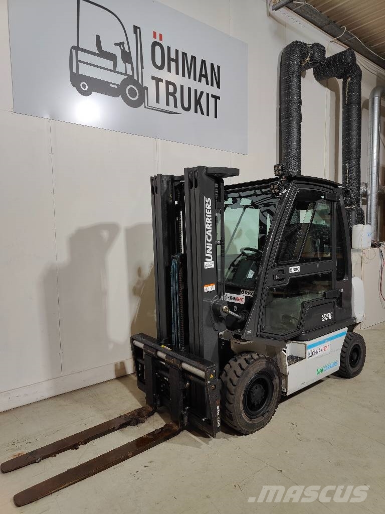 UniCarriers Y 1 D2 A25 Q Dieseltrukki Diesel forklifts