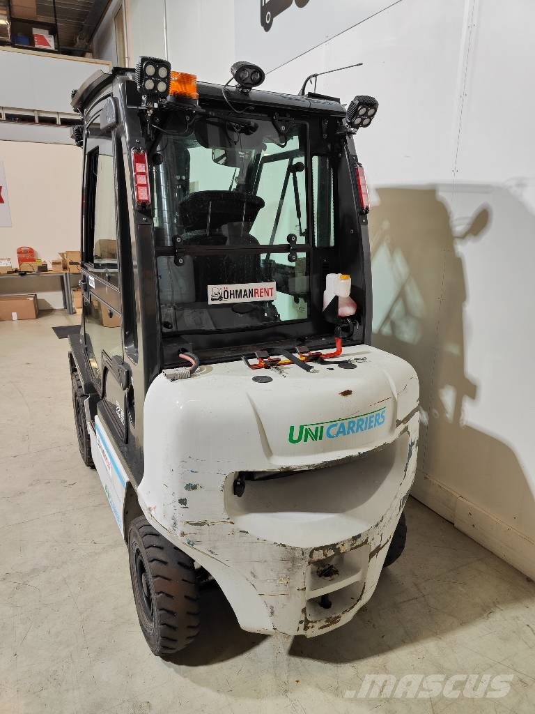 UniCarriers Y 1 D2 A25 Q Dieseltrukki Diesel forklifts